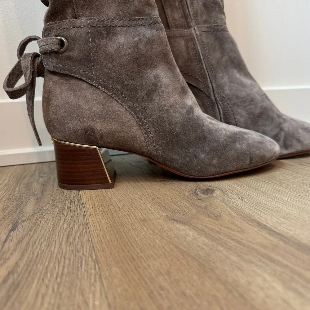 Tory Burch Laila Suede Over-The-Knee Boots Gray Suede Designer Logo Bows 8.5 EUC